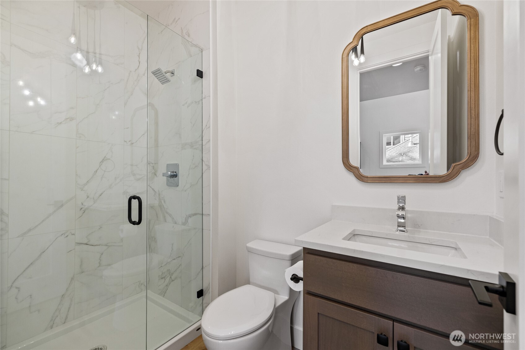 2746 Sunset Court Steilacoom WA 98388