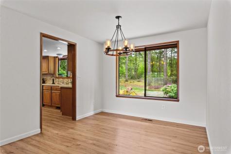 191 SE Noble Glen Drive Shelton WA 98584