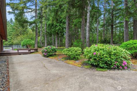 191 SE Noble Glen Drive Shelton WA 98584