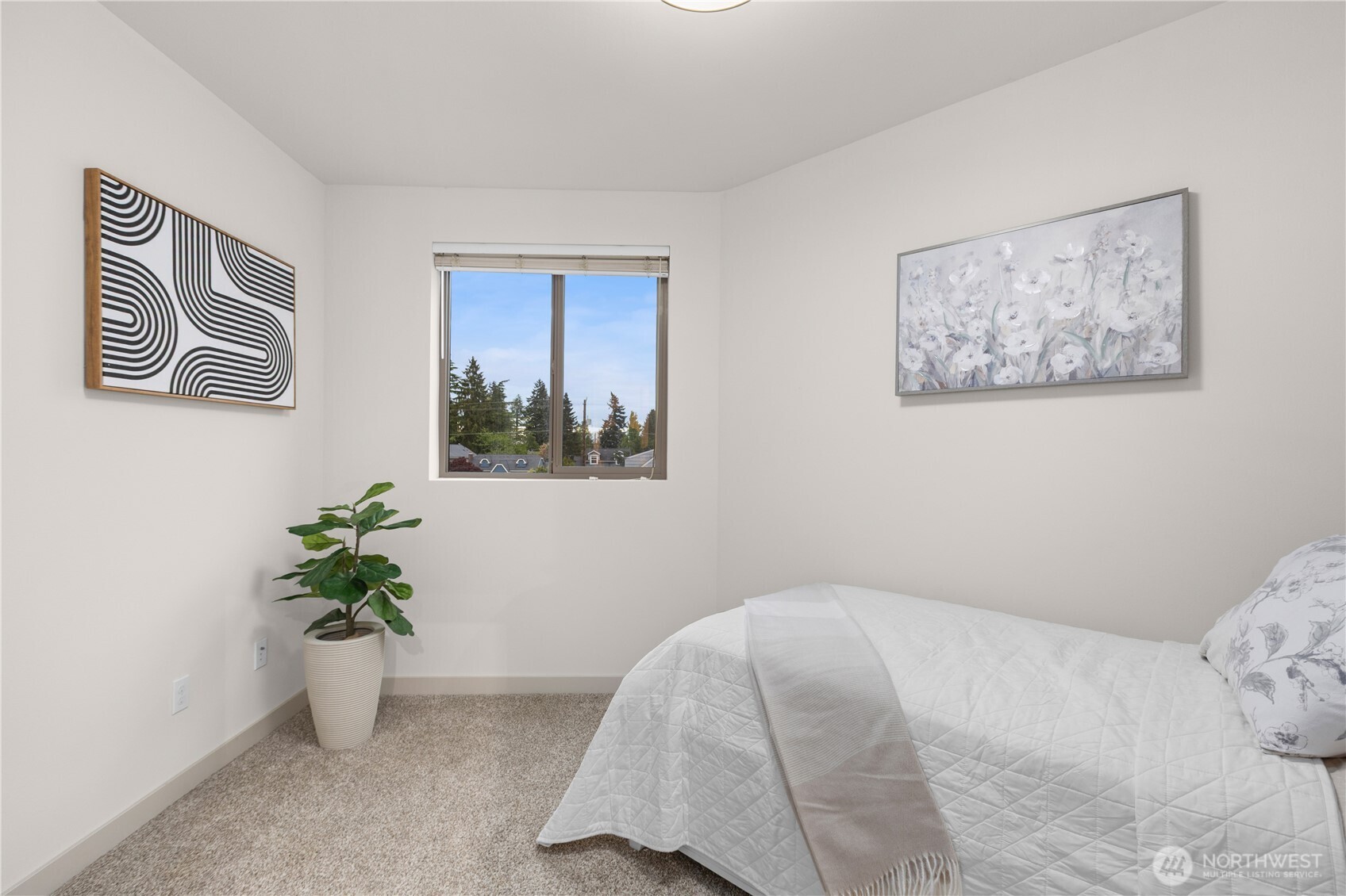 12002 Greenwood Avenue N Seattle WA 98133