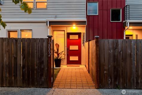 12002 Greenwood Seattle WA 98133