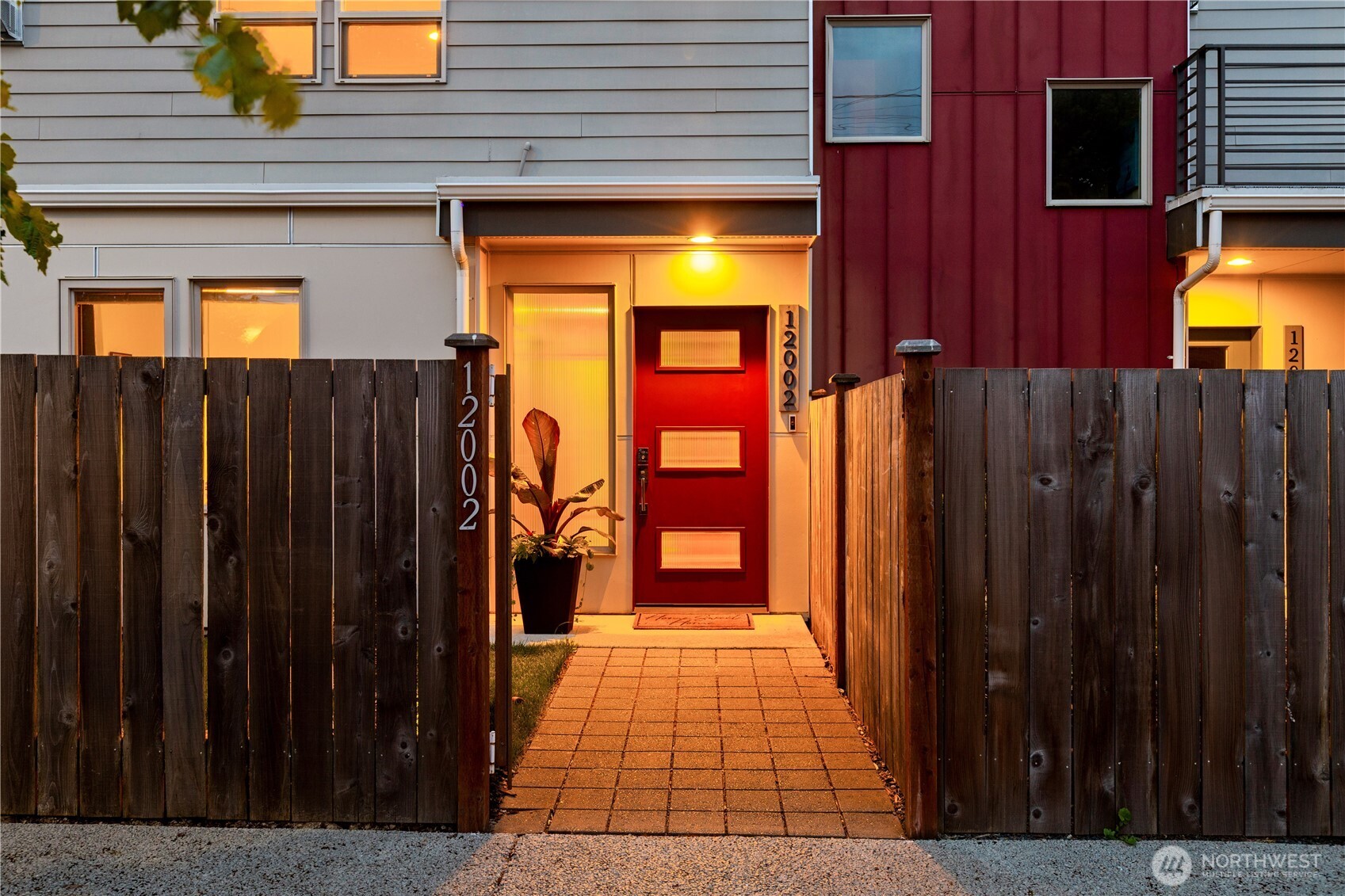 12002 Greenwood Avenue N Seattle WA 98133