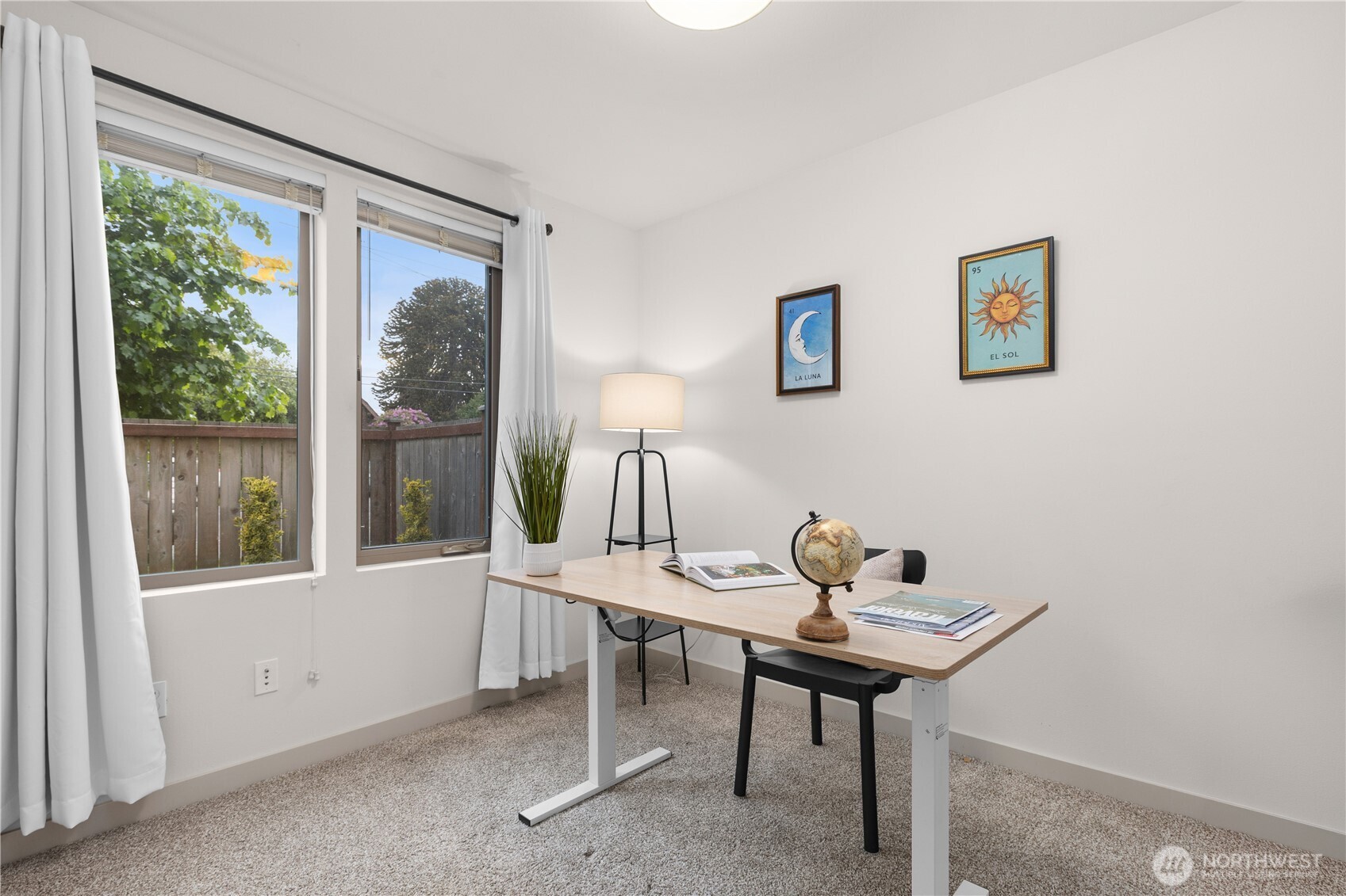 12002 Greenwood Avenue N Seattle WA 98133