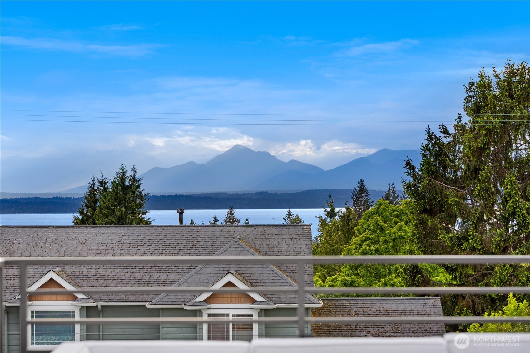 12002 Greenwood Avenue N Seattle WA 98133