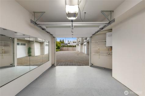 12002 Greenwood Avenue N Seattle WA 98133