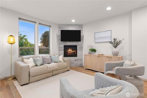 12002 Greenwood Avenue N Seattle WA 98133