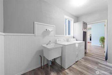 13103 284th Avenue E Buckley WA 98321