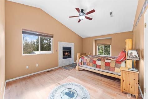 13103 284th Avenue E Buckley WA 98321