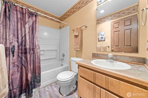 13103 284th Avenue E Buckley WA 98321