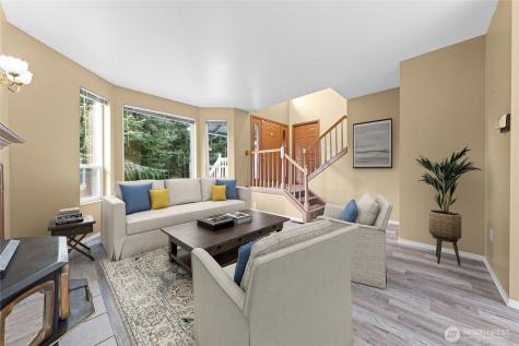13103 284th Avenue E Buckley WA 98321