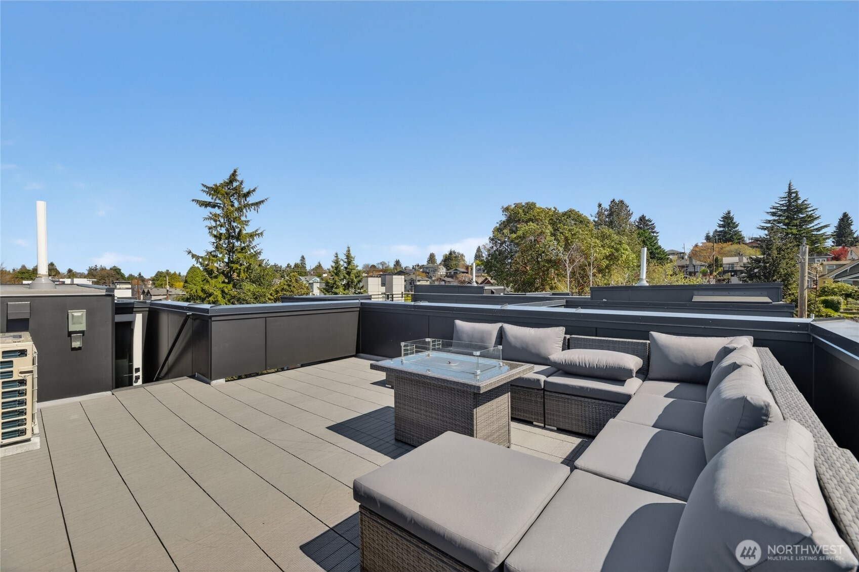 6318 41st Avenue SW Seattle WA 98136