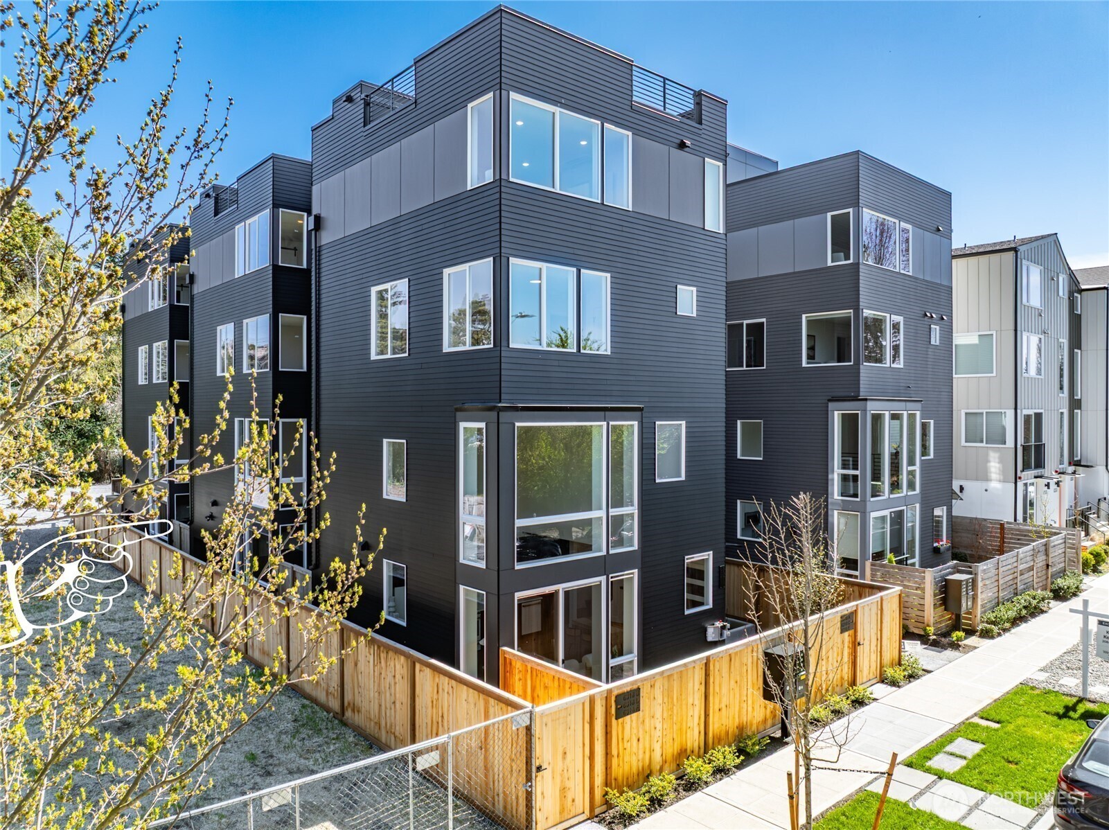 6318 41st Avenue SW Seattle WA 98136