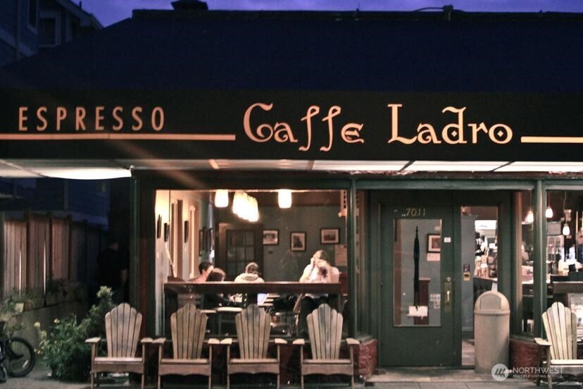 6318 41st Avenue SW Seattle WA 98136