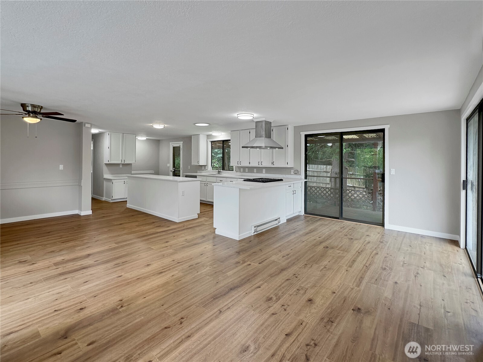 314 Snohomish Drive La Conner WA 98257
