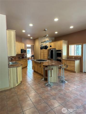 3135 Road B.3 NE Moses Lake WA 98837