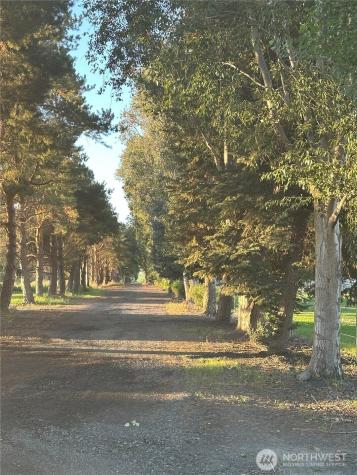 3135 Road B.3 NE Moses Lake WA 98837