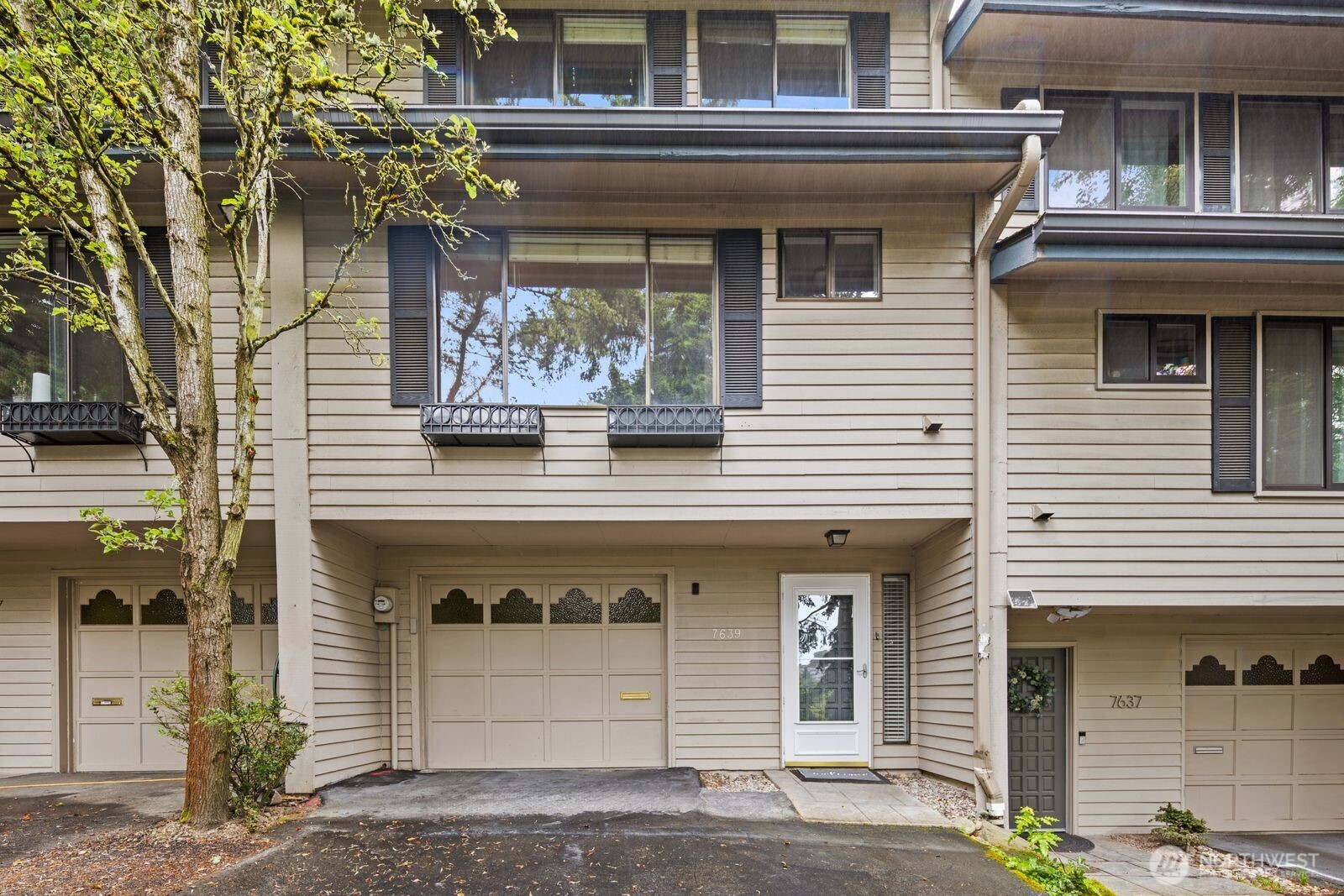 7639 SE 29th Street Mercer Island WA 98040