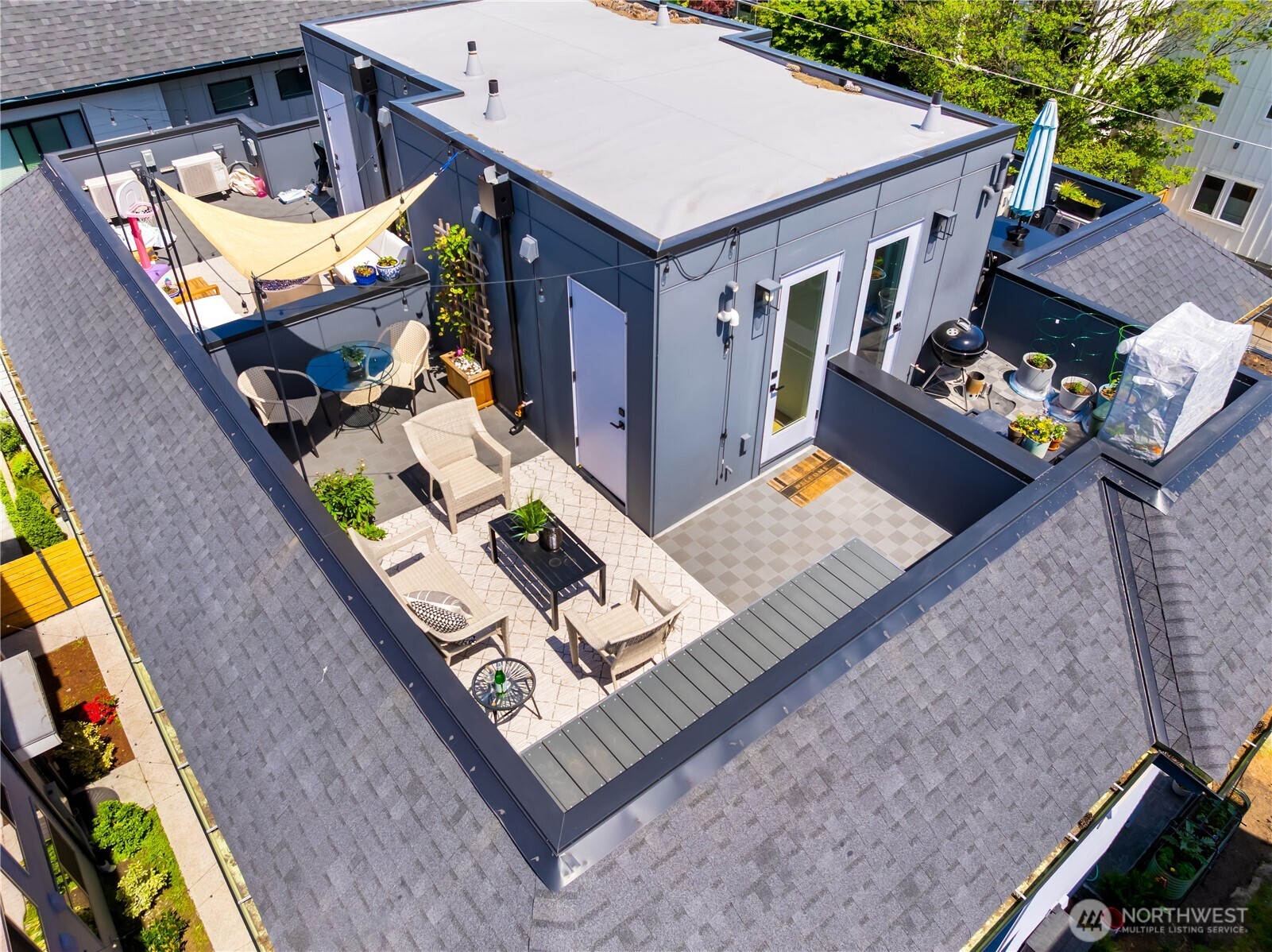 8027 Mary Avenue NW Seattle WA 98117