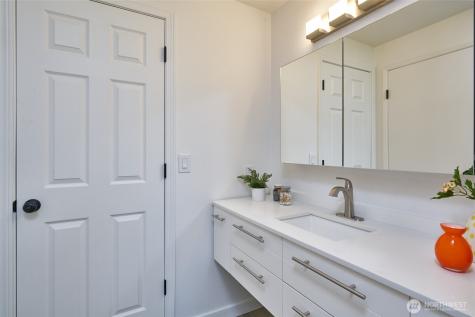 31925 36th Avenue SW Federal Way WA 98023