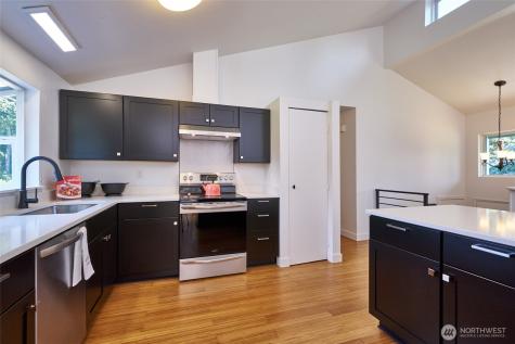 31925 36th Avenue SW Federal Way WA 98023