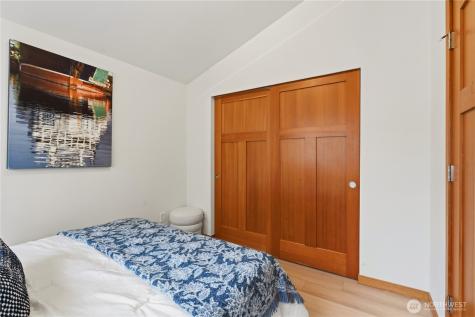 9010 18th Avenue SW Seattle WA 98106