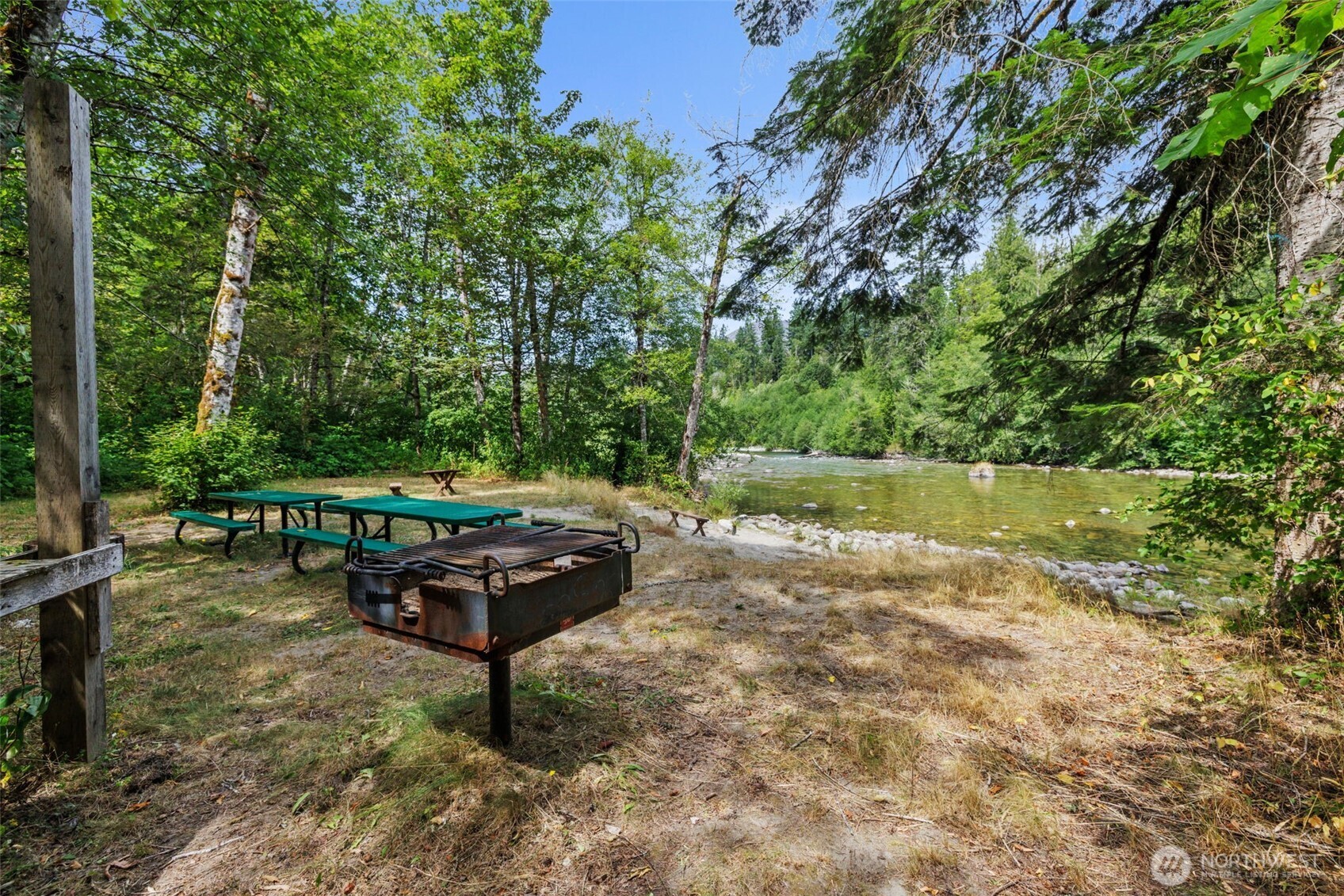 12214 757th Avenue NE Skykomish WA 98288