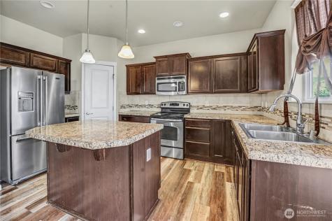 2413 165th Street E Tacoma WA 98445