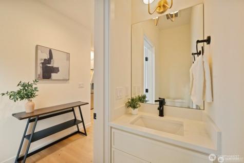 2723 NE 87th Street Seattle WA 98115