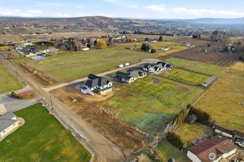 659 Friedline Road Yakima WA 98908