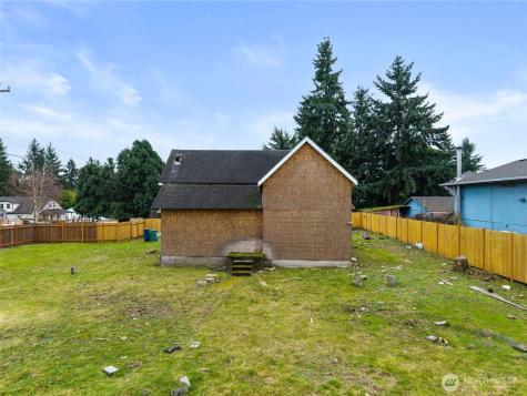 11205 12th Avenue SW Seattle WA 98146