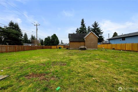 11205 12th Avenue SW Seattle WA 98146