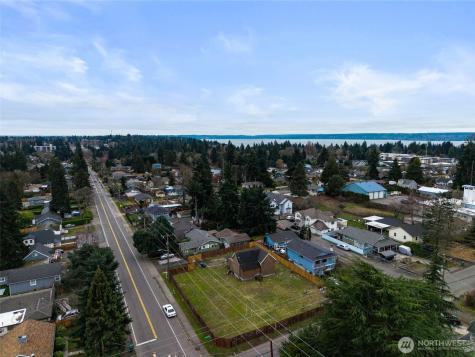 11205 12th Avenue SW Seattle WA 98146