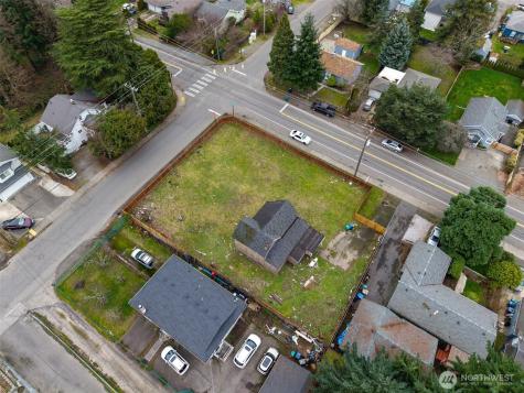 11205 12th Avenue SW Seattle WA 98146