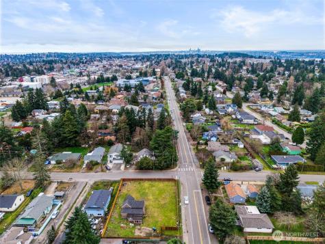 11205 12th Avenue SW Seattle WA 98146