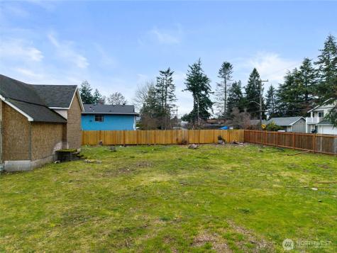 11205 12th Avenue SW Seattle WA 98146