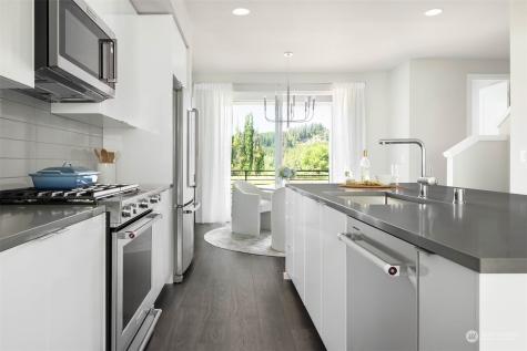 3915 198th Street SE Bothell WA 98012