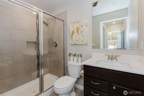 4517 Bay Vista Boulevard Bremerton WA 98312