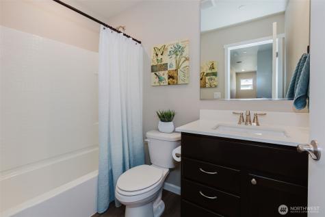 4517 Bay Vista Boulevard Bremerton WA 98312