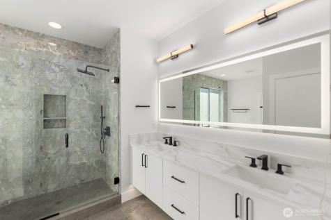 16219 Simonds Road NE Kenmore WA 98028