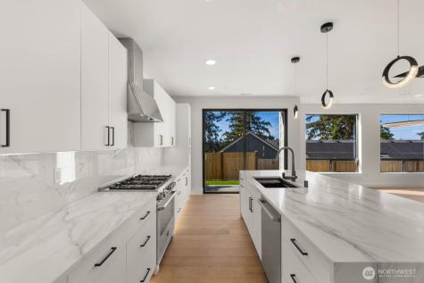 16219 Simonds Road NE Kenmore WA 98028