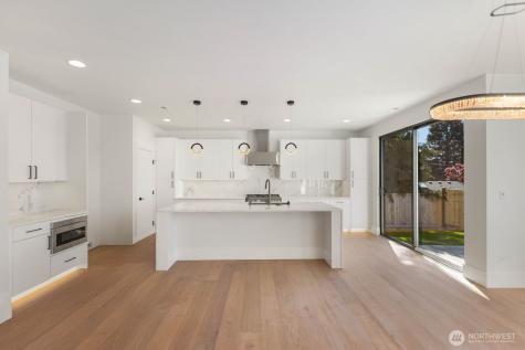 16219 Simonds Road NE Kenmore WA 98028