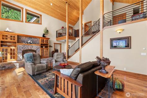17294 North Shore Drive Leavenworth WA 98826
