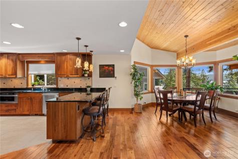 17294 North Shore Drive Leavenworth WA 98826