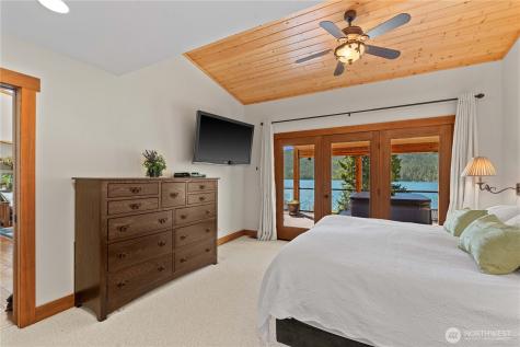 17294 North Shore Drive Leavenworth WA 98826