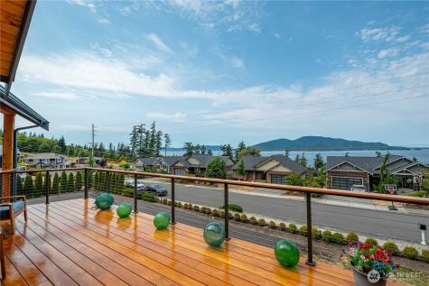 3803 W 2nd Street Anacortes WA 98221