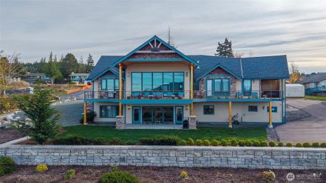 3803 W 2nd Street Anacortes WA 98221