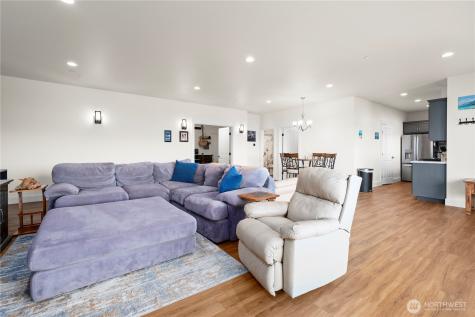 3803 W 2nd Street Anacortes WA 98221