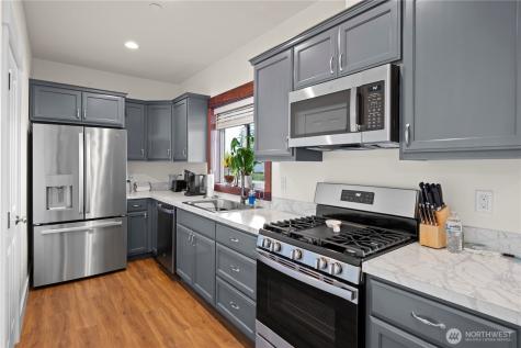 3803 W 2nd Street Anacortes WA 98221