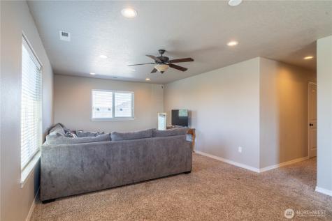 401 S Birch Street Moses Lake WA 98837