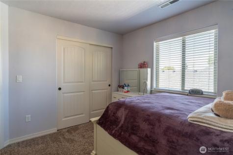 401 S Birch Street Moses Lake WA 98837